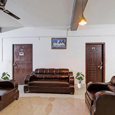Hotel O Garchuk Market Formerly Trendz Stay Guwahati Bagian luar foto