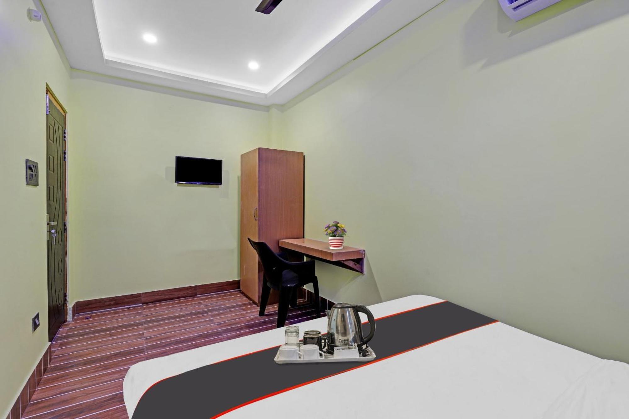 Hotel O Garchuk Market Formerly Trendz Stay Guwahati Bagian luar foto