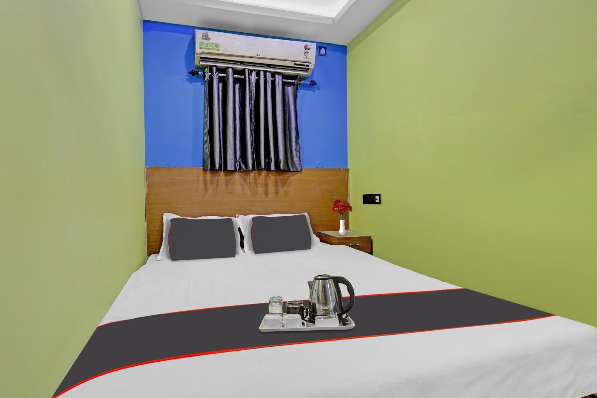 Hotel O Garchuk Market Formerly Trendz Stay Guwahati Bagian luar foto